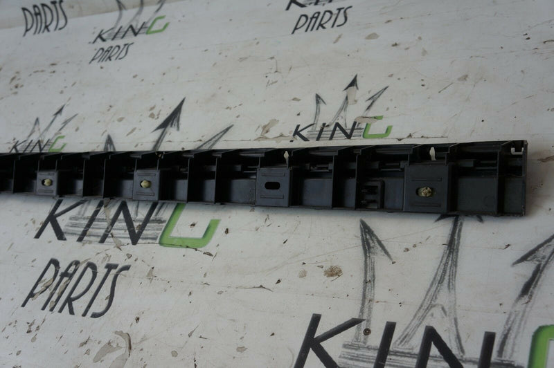 BMW 5 SERIES F10 2010-2017 SIDE SKIRT MOUNTING BRACKET FRONT RIGHT 5177 7184778