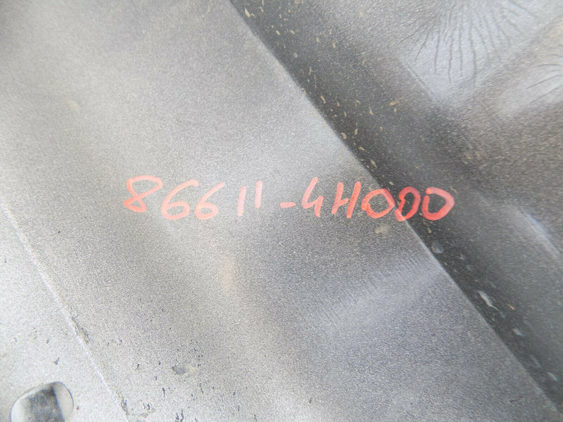 HYUNDAI GRAND STAREX MK2 (TQ) 2008-10 REAR BUMPER GENUINE PDC 86611-4H000