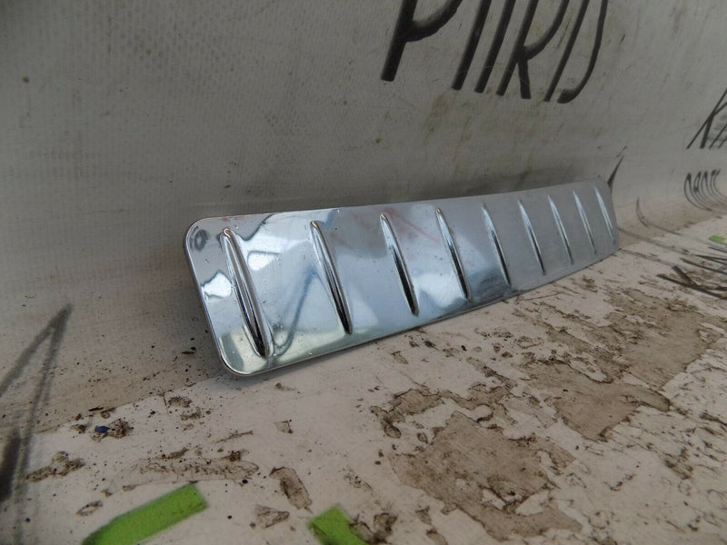 MERCEDES BENZ B CLASS W245 2006-2011 BOOTLID CHROME TRIM A1696940125