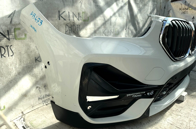 BMW X1 F48 xLINE FACELIFT 2020-ON FRONT BUMPER & *NEW TOP GRILL 6x PDC