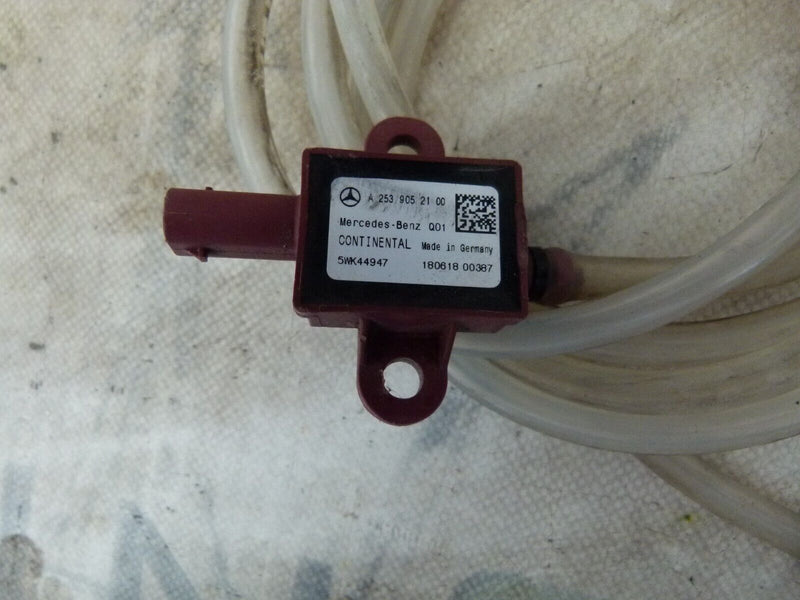 MERCEDES GLC X253 2016–22 PEDESTRIAN PROTECT SENSORS GENUINE A2539052100