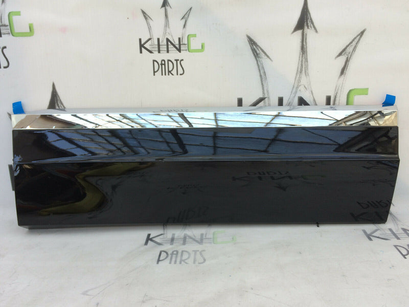 VW TOUAREG CR 7 MK3 2018> REAR DOOR PANEL RIGHT SIDE TRIM MOULDING 760854950
