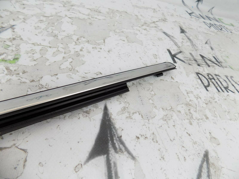 MINI COUNTRYMAN F60 2017-ON REAR LEFT DOOR CHROME TRIM WEATHERSTRIP 7399099 *1