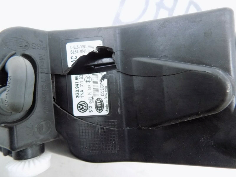 VW PASSAT B8 2014-ON FRONT LEFT HALOGEN BUMPER FOG LIGHT *DAMAGE*