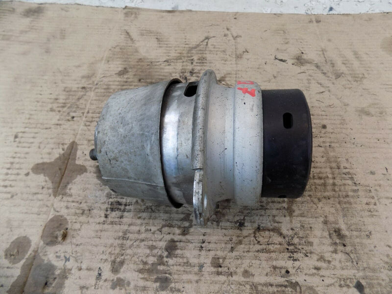 AUDI Q7 VW TOUAREG PORSCHE CAYENNE ENGINE MOUNT RIGHT GENUINE 7L8199131F