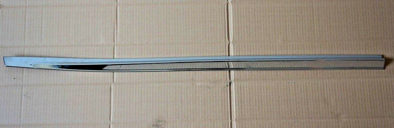NISSAN JUKE FRONT LEFT CHROME SIDE PROTECTION TRIM MOULDING 10144148 (S14-05)