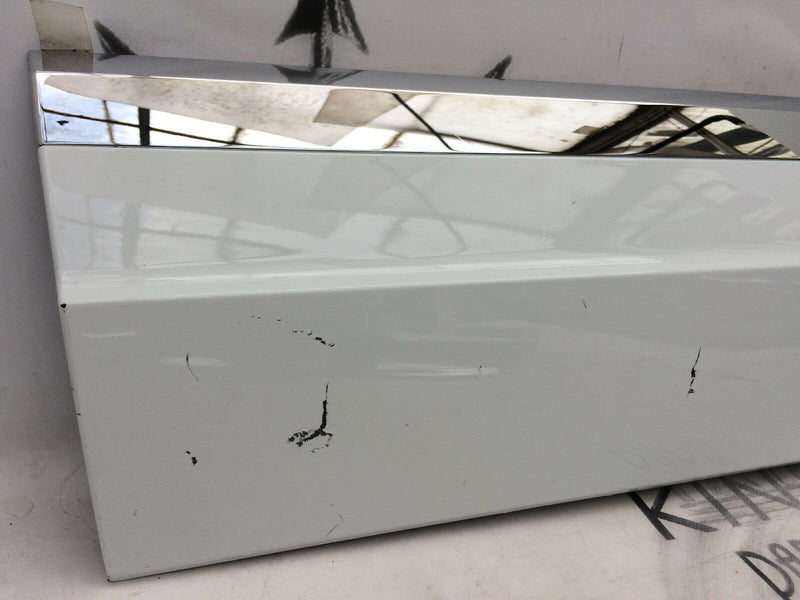 VW TOUAREG CR 7 MK3 2018> REAR DOOR PANEL LEFT SIDE TRIM MOULDING 760854949