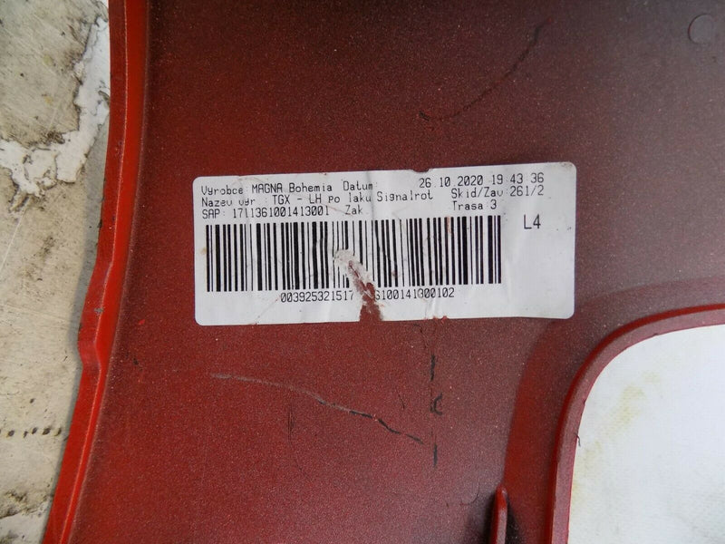 MAN TGX EURO 6 2020-ON LEFT BUMPER CORNER HEADLIGHT SURROUND RED MAN-8141610