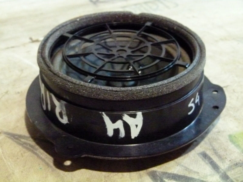 AUDI A4 S4 8W B9 2016-ON REAR RIGHT PASSENGER SIDE DOOR SPEAKER 8W5035411