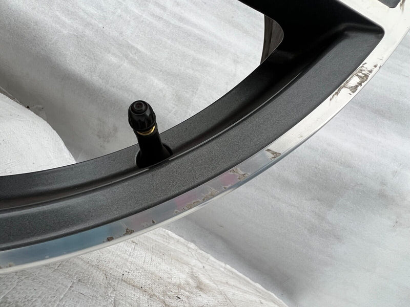 AUDI TT RS 19" ALLOY WHEEL RIM 9J ET52 8S0601025H