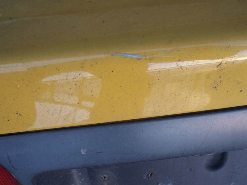 RENAULT MEGANE CONVERTIBLE 1999-2002 BOOTLID TAILGATE IN YELLOW