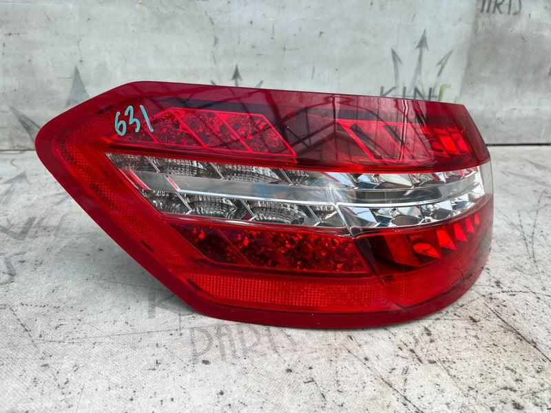 MERCEDES E CLASS W112 2009-2013 PASSENGER SIDE REAR LIGHT A2129060558