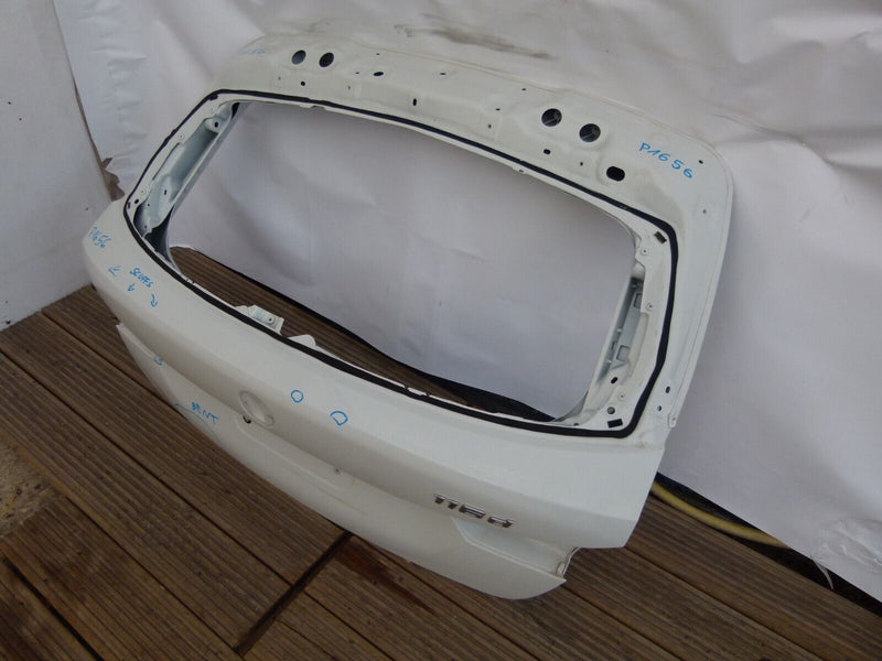 BMW 1 SERIES F40 2019-ON GENUINE REAR TAILGATE PANEL in WHITE