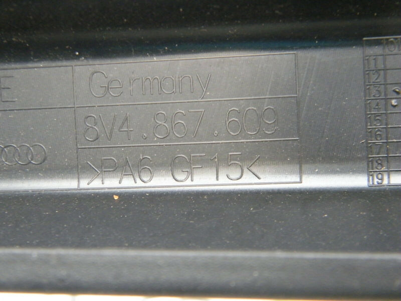 AUDI A3 (8V) 2012-2016 S-LINE 5DR LEFT FRONT DOOR WINDOW FRAME TRIM 8V4867609
