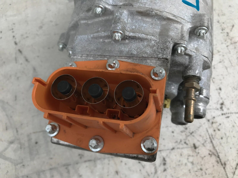 RANGE ROVER EVOQUE L551 HYBRID 1.5 PETROL P300e ALTERNATOR L8D2-11A242-AD HVH146