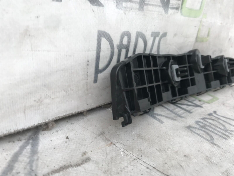 NISSAN MICRA MK5 2017 REAR LEFT BUMPER BRACKET 852215FA0A
