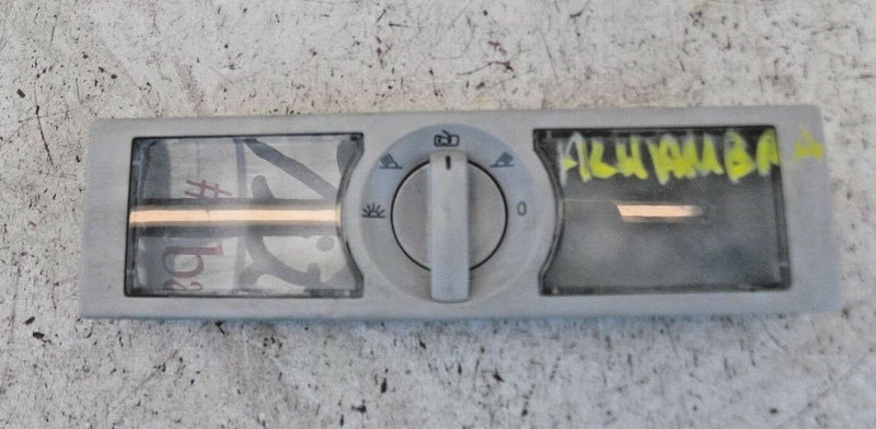 SEAT ALHAMBRA 7N 2010-2015 2.0 TDI INTERIOR LIGHT LAMP 6Q0947291B