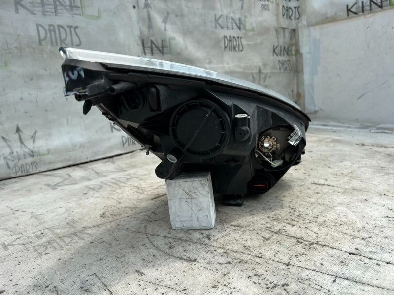 KIA VENGA 2010-2015 PASSENGER SIDE HEADLIGHT 1P921-03000