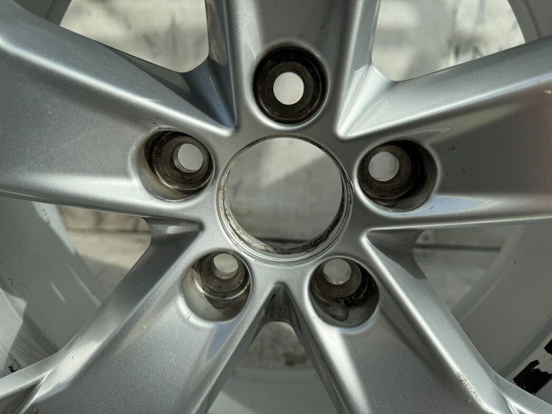 VOLVO XC40 GENUINE ALLOY WHEEL RIM 18' 7,5Jx18H2 ET50,5 31471553