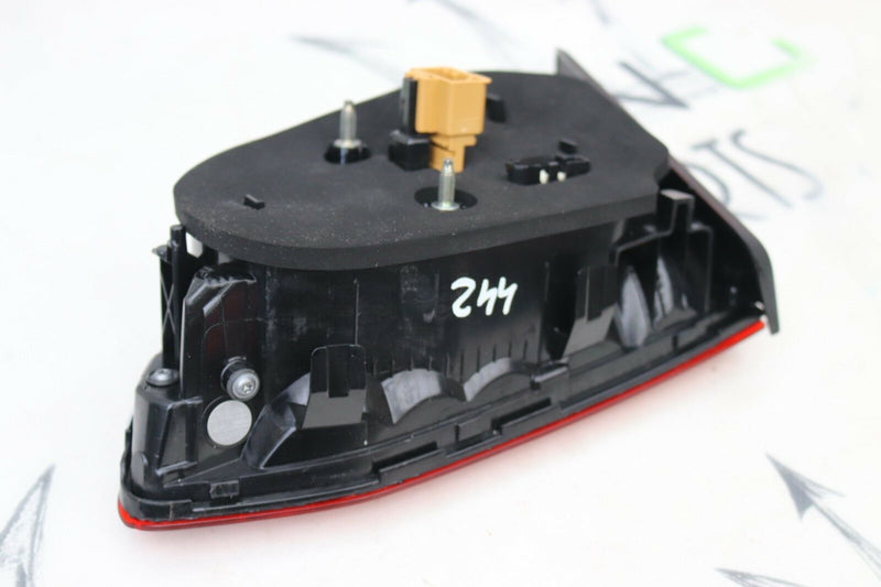 VW GOLF MK7.5 2016-ON WAGON FACELIFT BOOT LID TAILGATE LEFT LED LIGHT LAMP