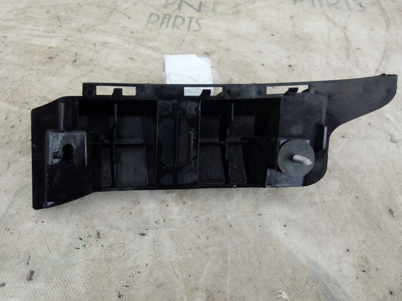 MERCEDES C W204 2007-11 REAR BUMPER LEFT CORNER BRACKET A2048800503