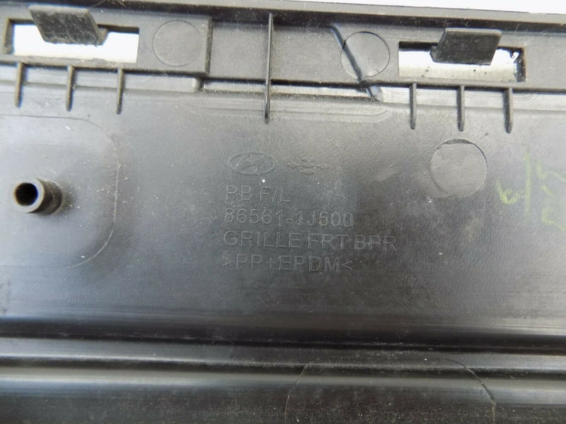 HYUNDAI i20 2013-15 FL GENUINE FRONT BUMPER RADIATOR GRILL 86561-1J500