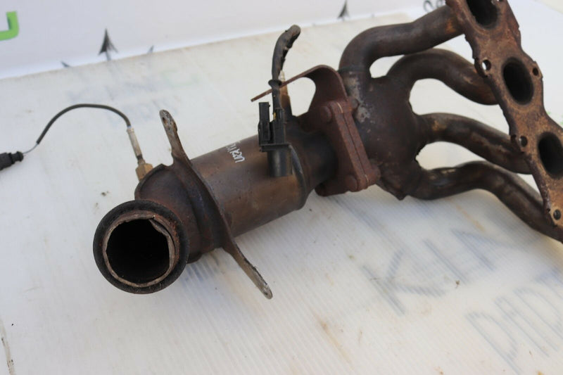 VW TOURAN MK1 2003-2015 EXHAUST MANIFOLD WITH CATALYTIC CONVERTER *3