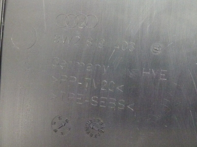 AUDI A4 B9 8W 2016-18 WINDSCREEN SCUTTLE PANEL GENUINE 8W2819403