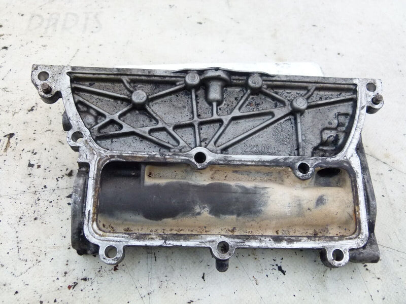 MERCEDES C W204 2007-2011 TIMING CHAIN HEAD COVER GENUINE A6510150601