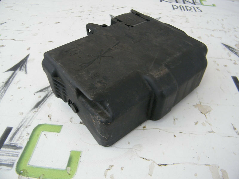 VAUXHALL CORSA E 2014-ON BATTERY TERMINAL CLAMP MODULE 525230582