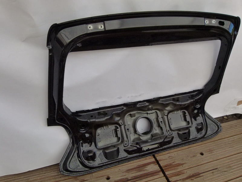 VW POLO MK6 AW 2018-ON GENUINE TAILGATE BOOTLID PANEL IN BLACK