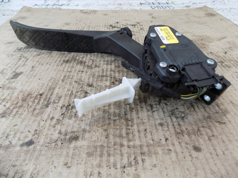 AUDI Q7 VW TOUAREG ACCELERATOR THROTTLE PEDAL 7L0723507E