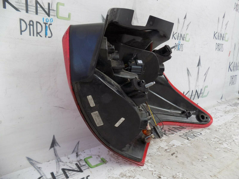 FORD FOCUS 2010-2014 REAR LEFT PASSENGER SIDE TAIL LIGHT BM51-13405-AJ
