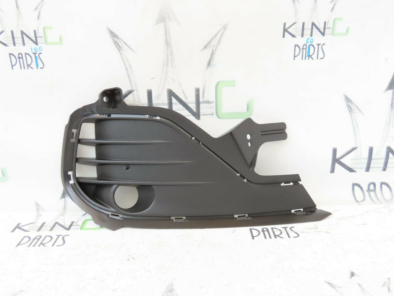 HYUNDAI i30 2019-ON FASTBACK FRONT FOG LIGHT RIGHT GRILLE *NEW* 86564-G4AD0