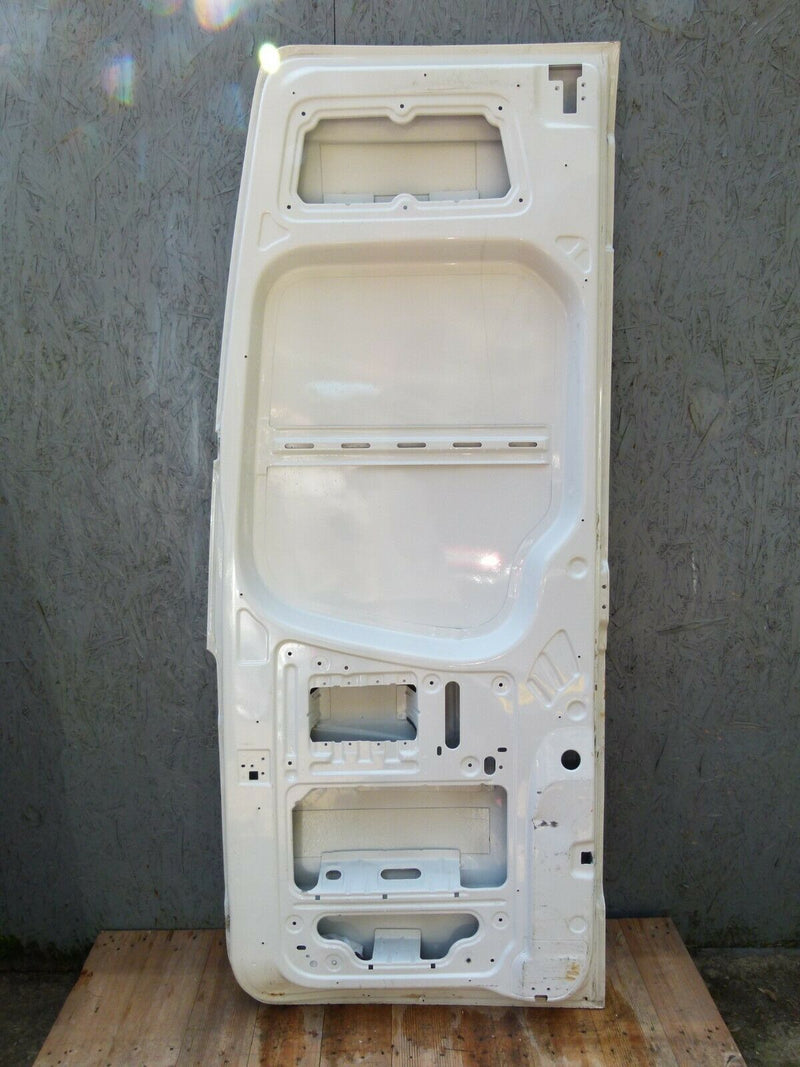 MERCEDES SPRINTER VW CRAFTER 906 2006-17 RIGHT DRIVER SIDE REAR DOOR PANEL C1572