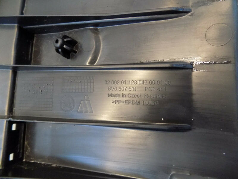 VW SKODA FABIA 2017-UP  FRONT LOWER BUMPER PLATE GENUINE  6V0807611