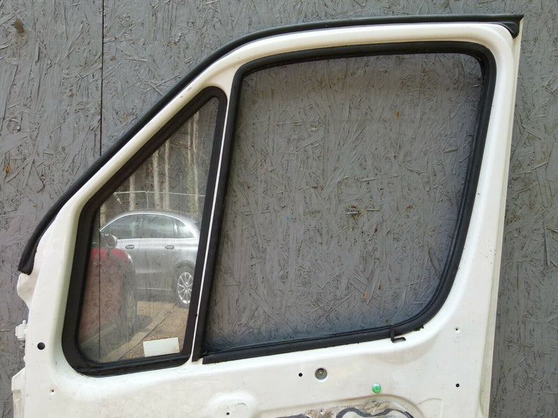 MERCEDES SPRINTER W906 06-17 RIGHT SIDE FRONT DOOR PANEL & LOCK & WINDOW