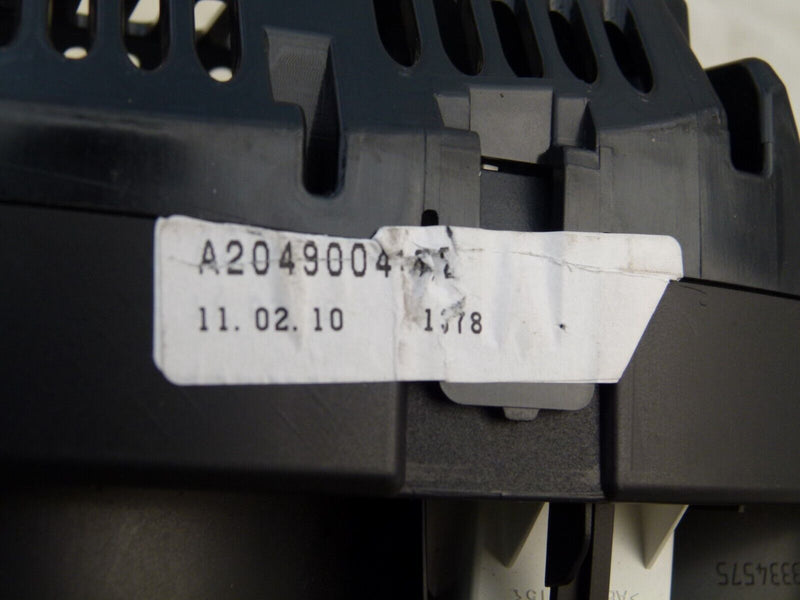 MERCEDES C W204 2007-11 DASHBOARD SPEEDOMETER GENUINE A2049003802