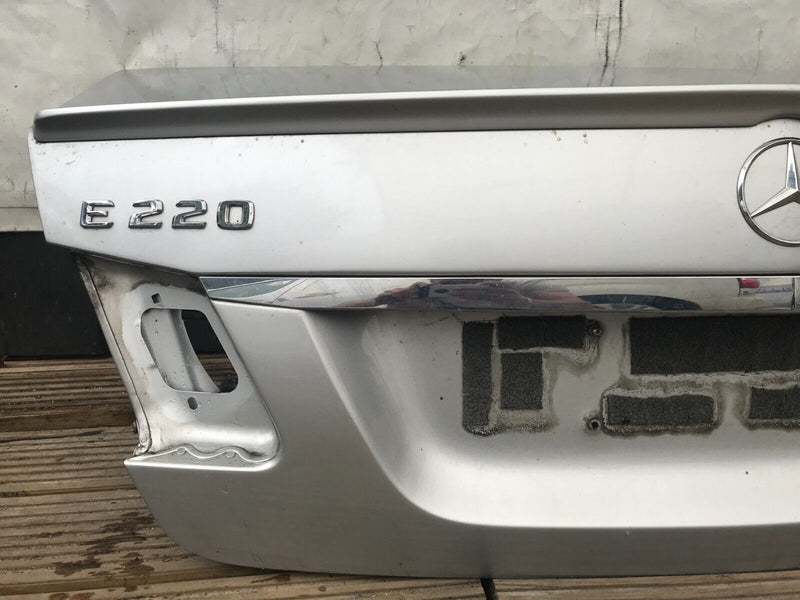 MERCEDES E CLASS W212 SALOON 2010-2015 GENUINE REAR BOOTLID TAILGATE PANEL