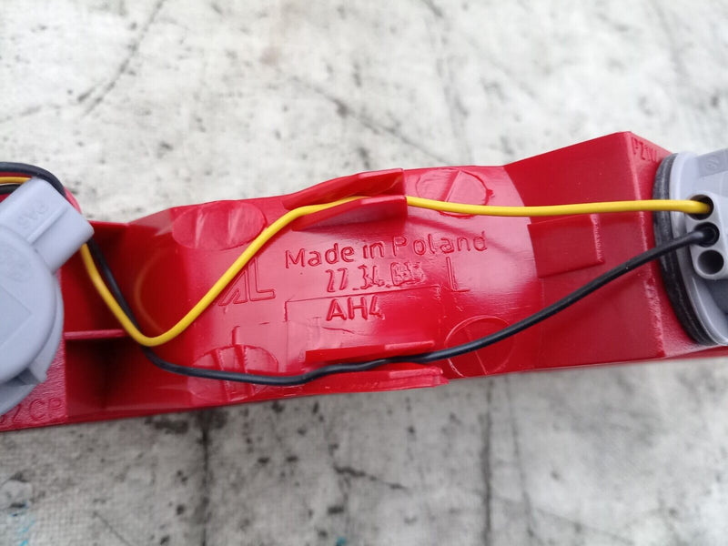 AUDI Q7 4L REAR BUMPER TAIL LIGHT LEFT PASSENGER SIDE REAR LIGHT LAMP