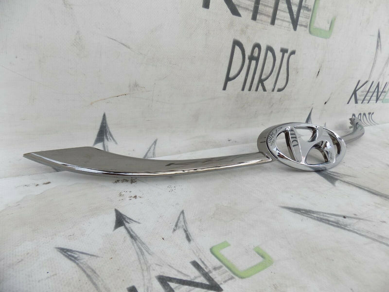 Hyundai I30 Front Bumper Grill / Chrome Badge Strip 86596-N7010 Genuine!