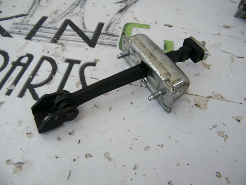 VAUXHALL CORSA D / E 2006-ON REAR PAIR OF DOOR STOPPERCHECK HINGE STRAP LH & RH