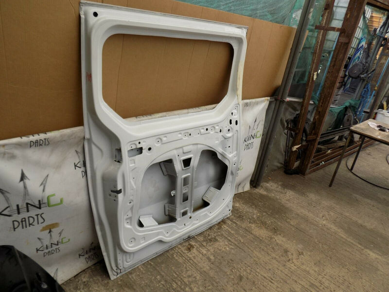 VAUXHALL VIVARO RENAULT TRAFFIC 2013-ON  LEFT PASSENGER SIDE SLIDING DOOR