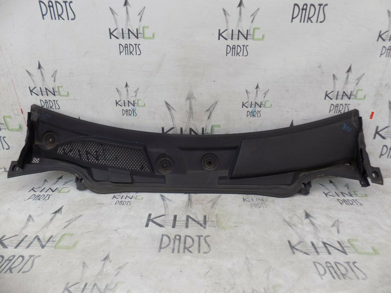 MERCEDES-BENZ A180 W176 2012-17 WINDSCREEN WIPER COVER TRIM A1768300113