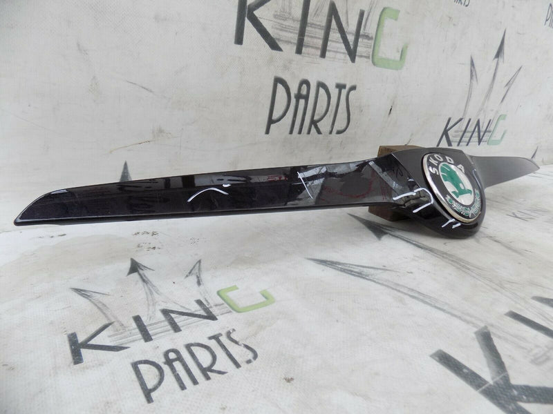 GENUINE SKODA FABIA VRS MK5 5J 2010-2014 FRONT GRILL / CHROME BADGE STRIP