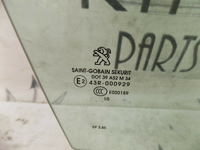 PEUGEOT 308 MK2 2013-2021 FRONT RIGHT WINDOW DROP GLASS GENUINE 43R-000929