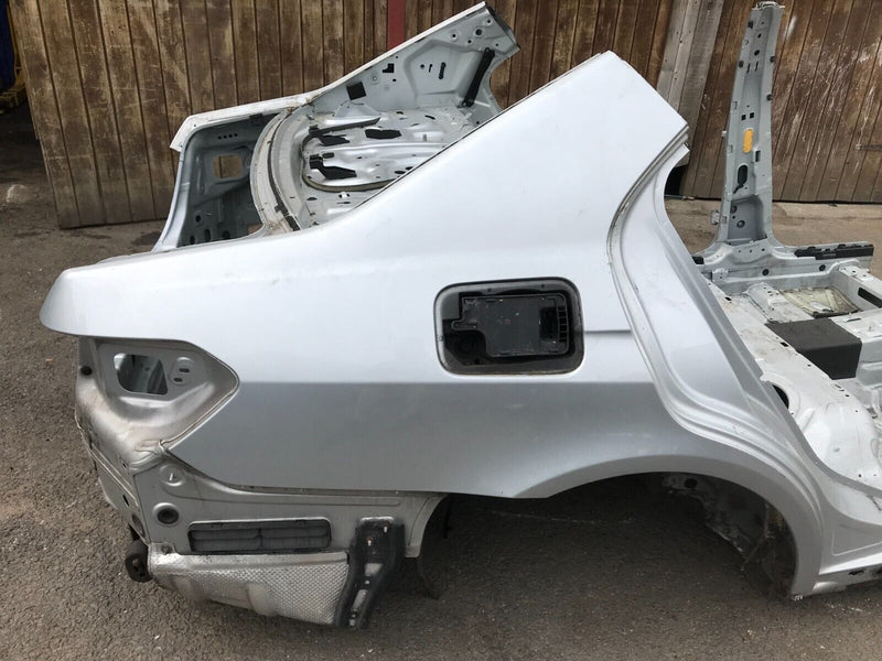 MERCEDES W212 2009-16 RIGHT SIDE REAR BODY CUT PART QUARTER PANEL PILLAR C
