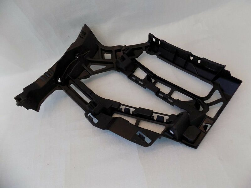 VW GOLF SPORTSVAN 2018+ FACELIFT FRONT BUMPER LEFT BRACKET SUPPORT GUIDE /B09-25