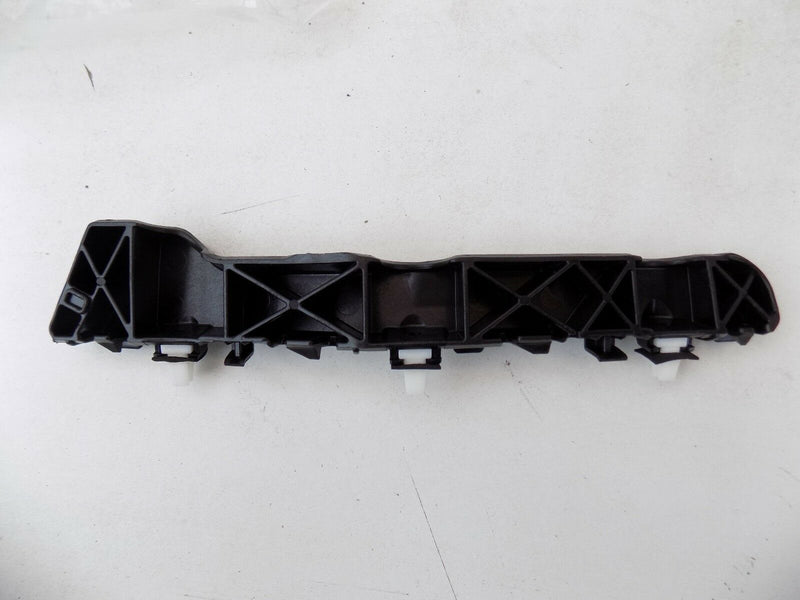 KIA PICANTO 2017-18 REAR RIGHT BUMPER BRACKET SUPPORT 86614 G6000 (S31-25)