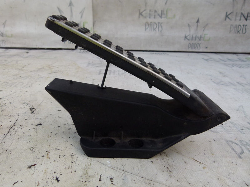 MERCEDES C W204 2007-2011 GAS ACCELERATOR PEDAL GENUINE A2043000204